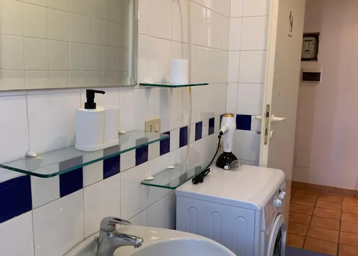 Appartamento Flat Nearby Vaticano - Caracciolo 4 *